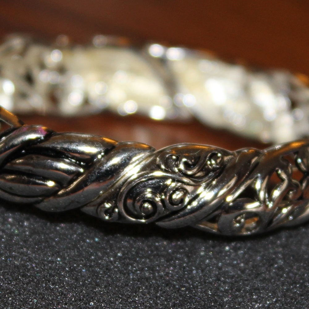 NWOT.  Bracelet.
